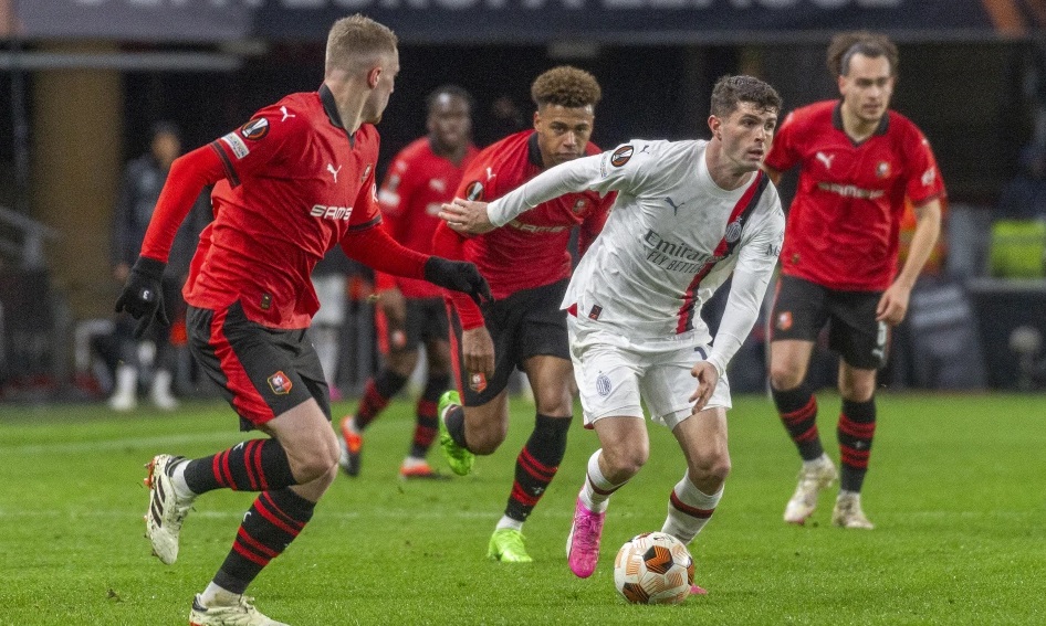 Milán, Roma, Marsella, Benfica y Friburgo, a octavos de Liga Europa