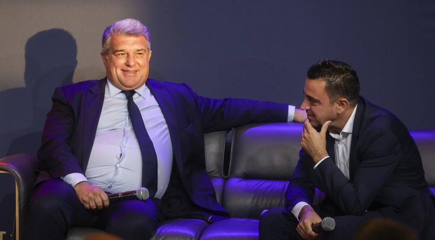 Laporta: «No destituiré a Xavi porque no se lo merece»