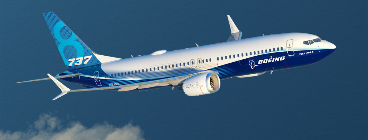 Los problemas de Boeing: un avión debió aterrizar de emergencia en Los Ángeles por un problema con un neumático