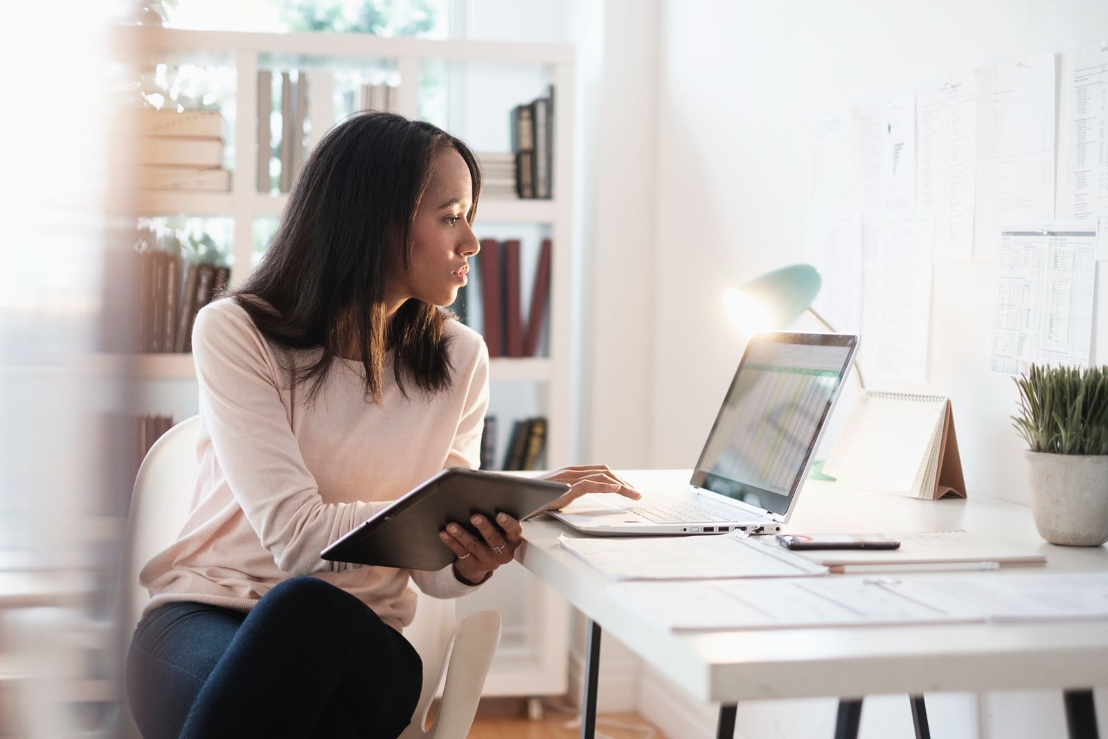 Academia de Innovación de Movistar Empresas lanza curso gratuito «Inteligencia Artificial para potenciar las ventas de tu negocio»