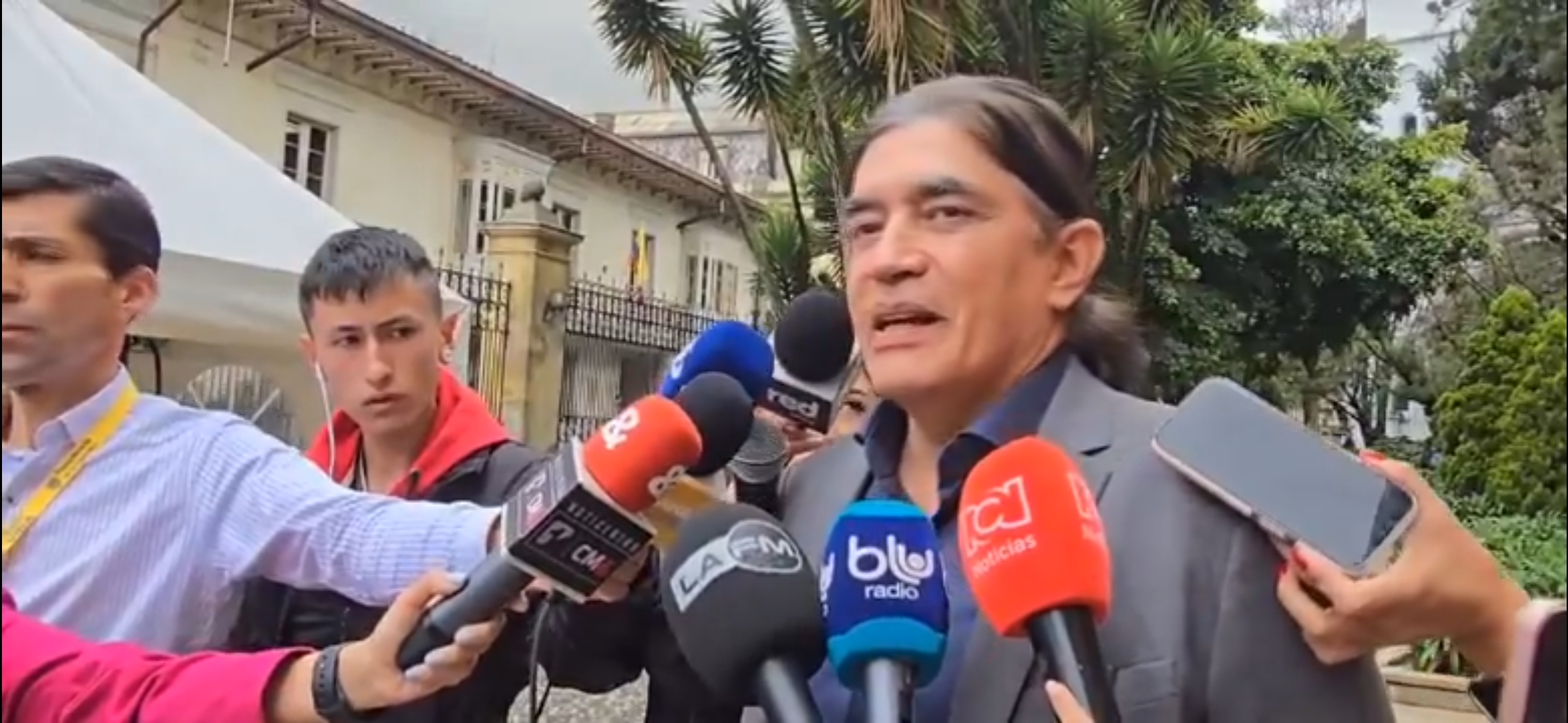 20 mil mujeres “echaron” a sus maridos para recibir el subsidio de renta ciudadana: Gustavo Bolívar