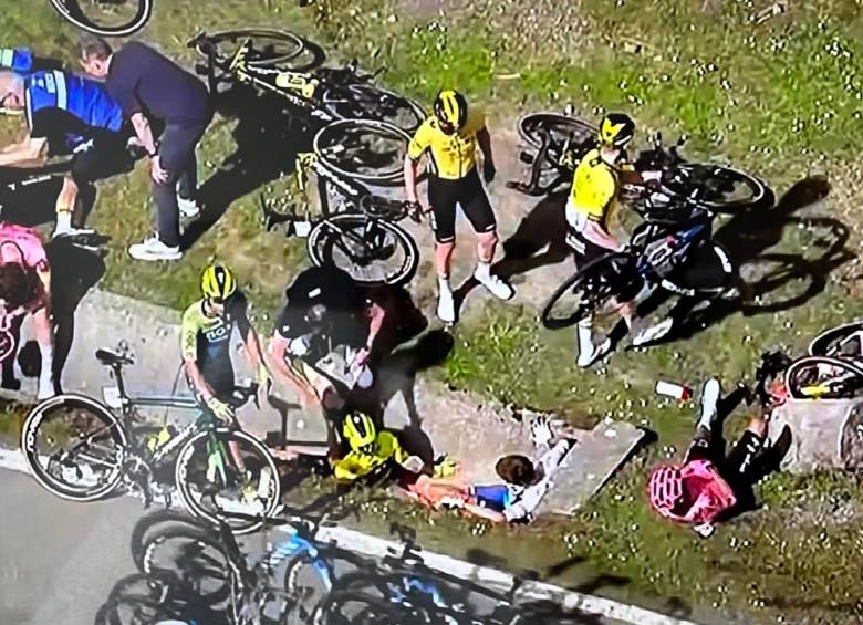 Jonas Vingegaard, hospitalizado tras sufrir caída en la Vuelta al País Vasco