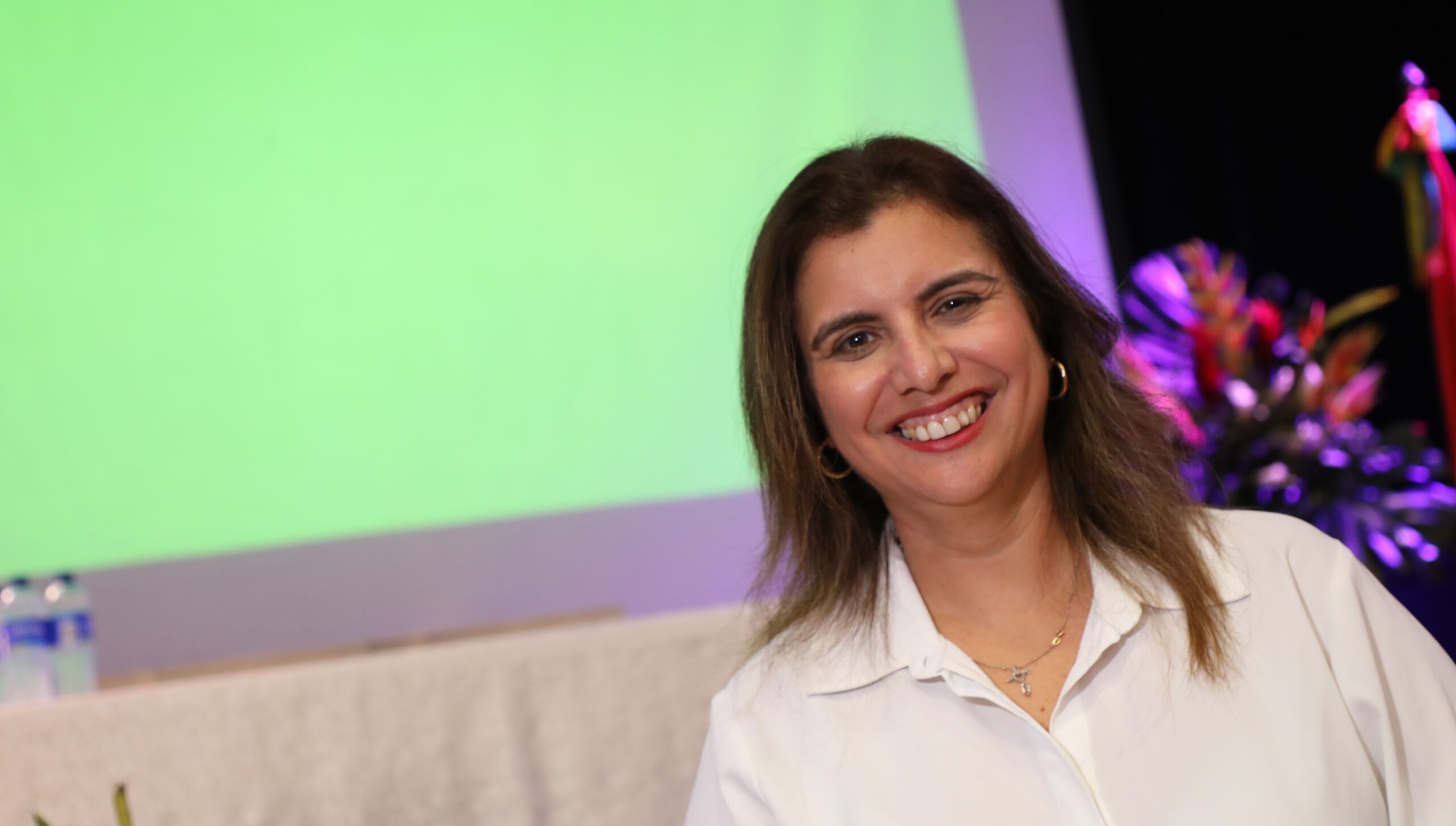 Con becas otorgadas por el alcalde Alejandro Char, 112 docentes más reciben su título de Maestría en Educación
