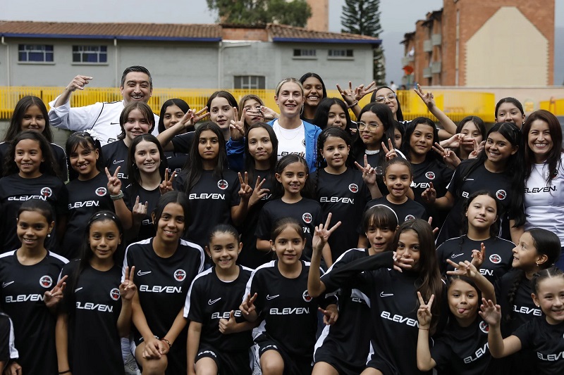 Alexia Putellas inaugura en Colombia la primera sede de su academia en Latinoamérica