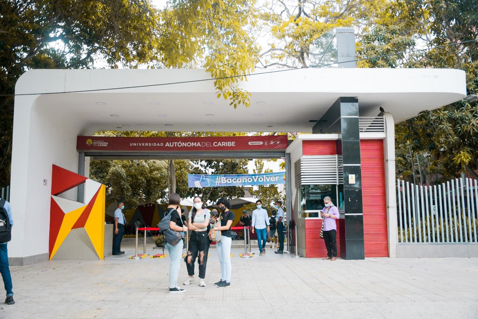 Confirman que existe una propuesta para que la Autónoma se convierta en una universidad pública