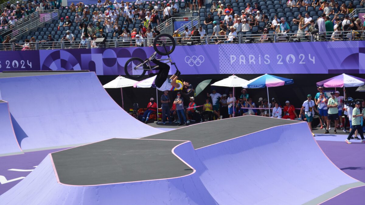Destacado debut para Colombia en el BMX Freestyle de París 2024