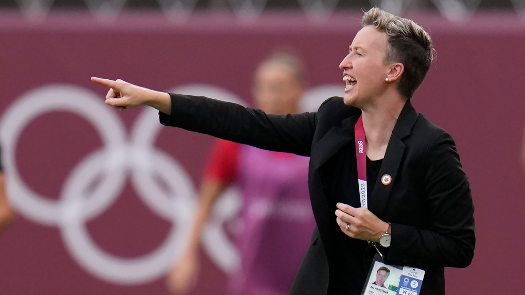 Canadá suspende a seleccionadora de fútbol por espionaje con dron en los Juegos Olímpicos