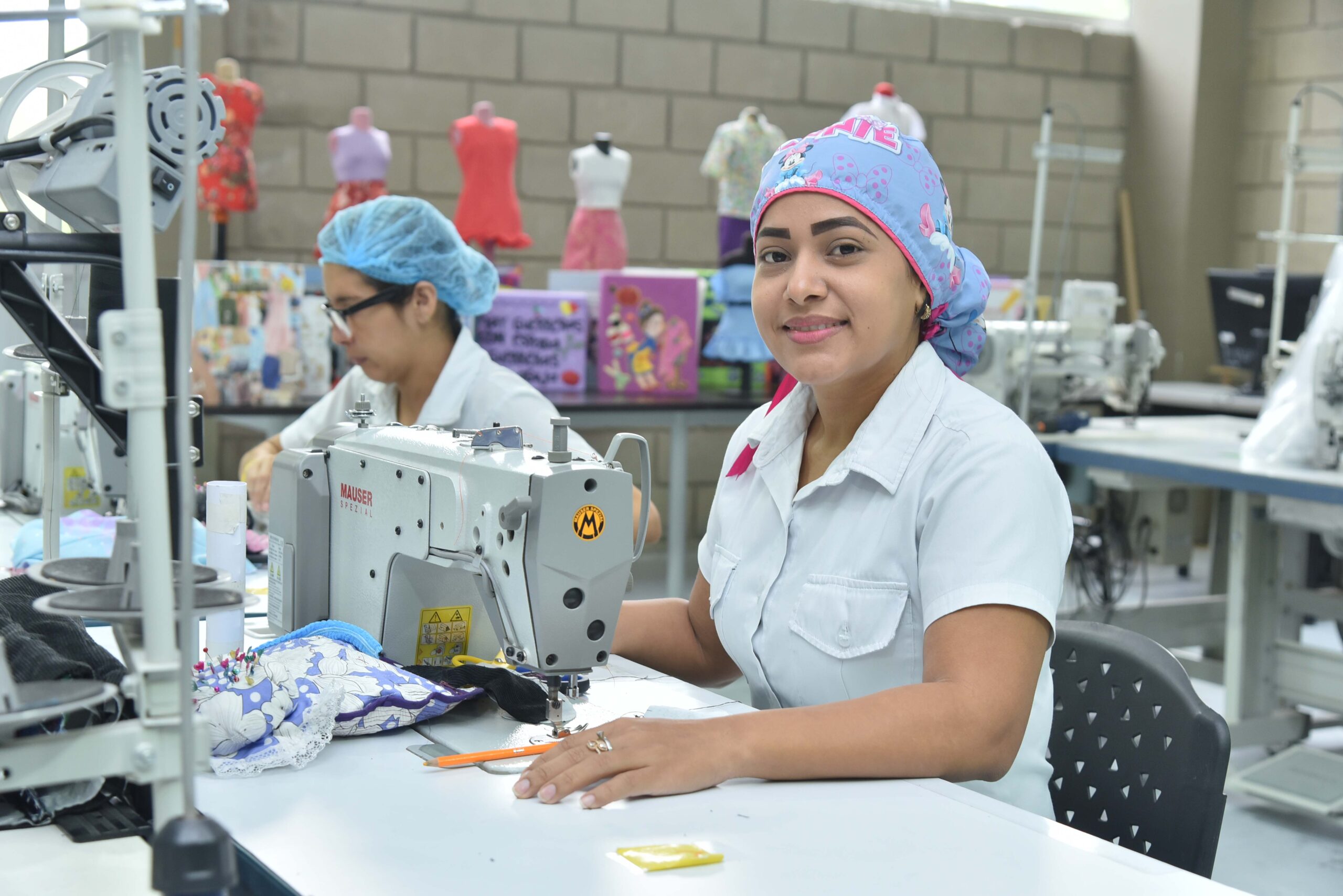 Más de 900 vacantes para jóvenes tiene el Sena en Expoempleo