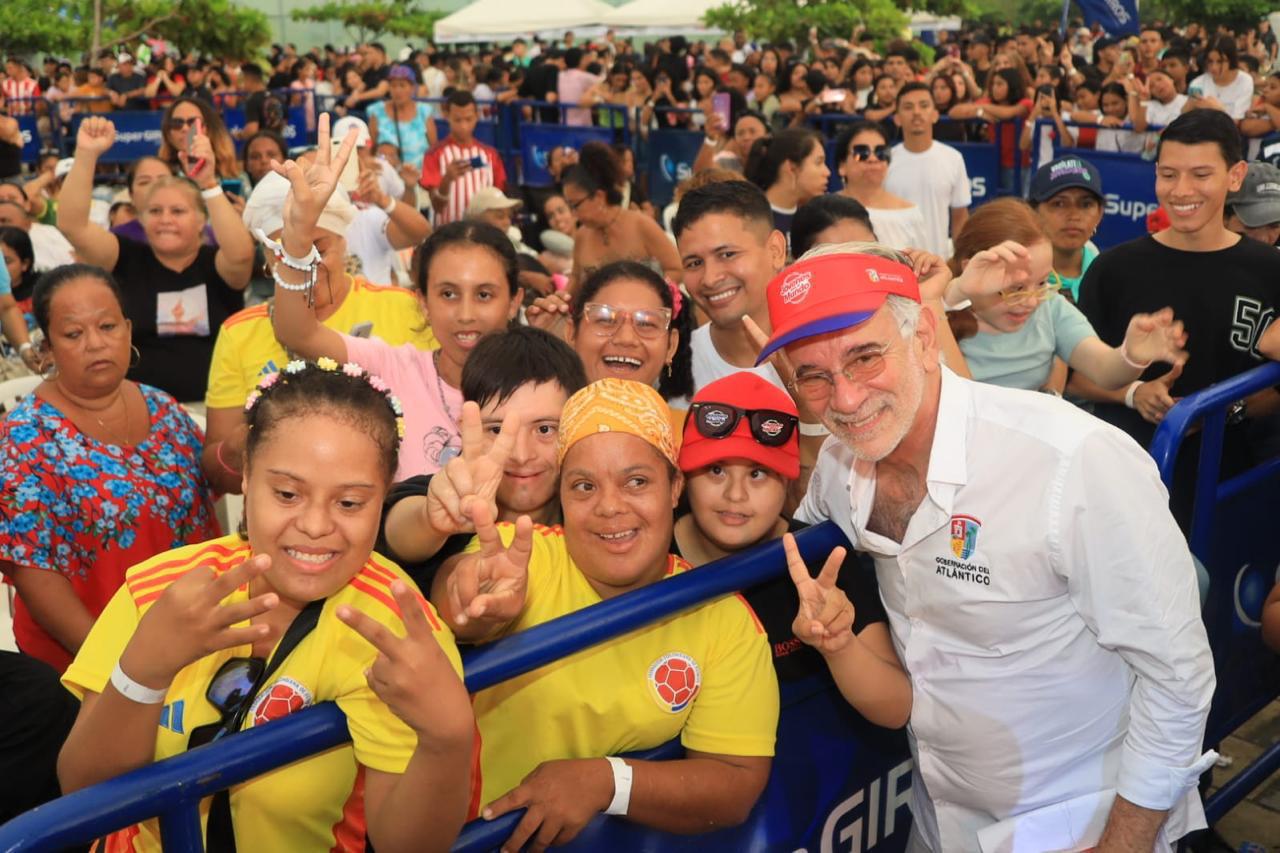 Concierto de cierre del mes de la juventud congregó a 5 mil personas en ...