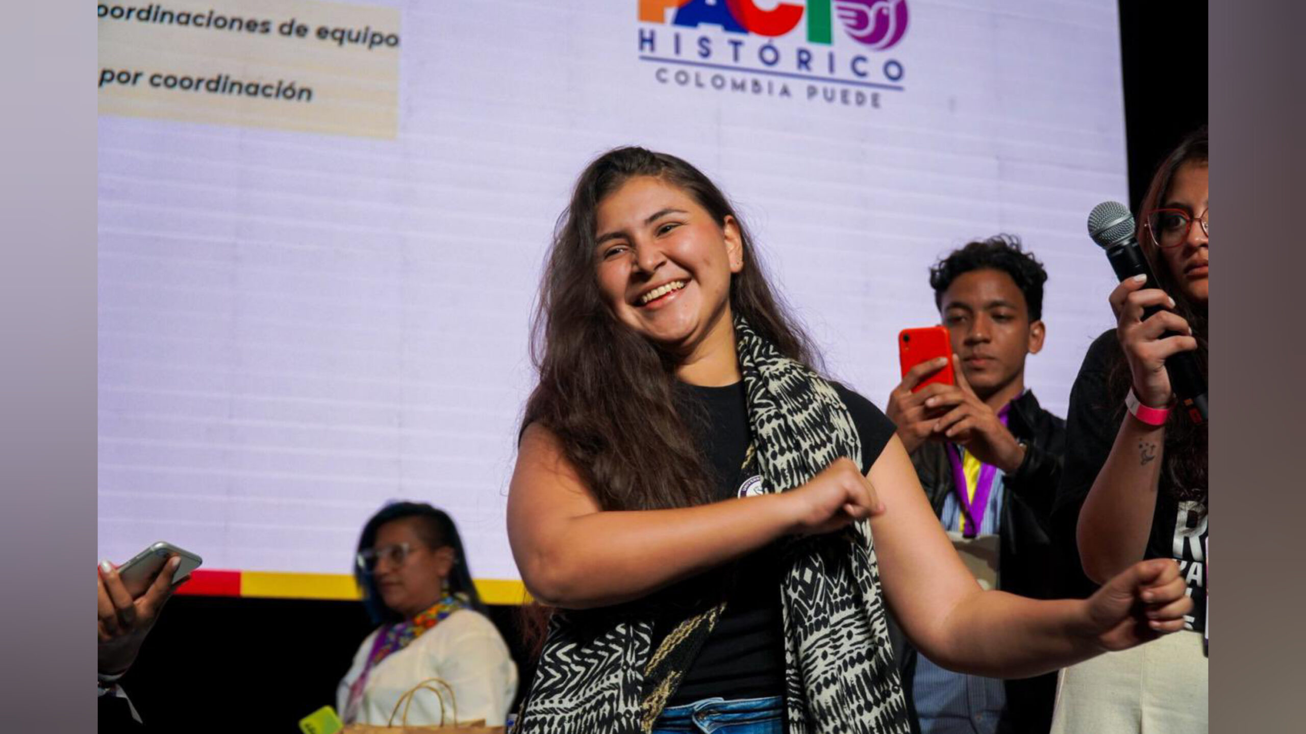 Lo importante ahora es avanzar en la conformación de un partido unitario: Andrea Vargas