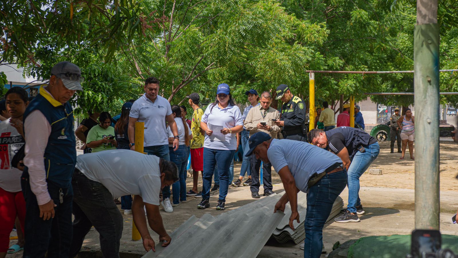 Alcaldía de Soledad inició entrega de ayudas a familias damnificadas ...