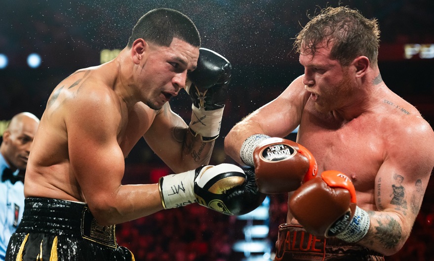 Tras otro monólogo boxístico, «Canelo» es uno de los shows más lucrativos en Las Vegas