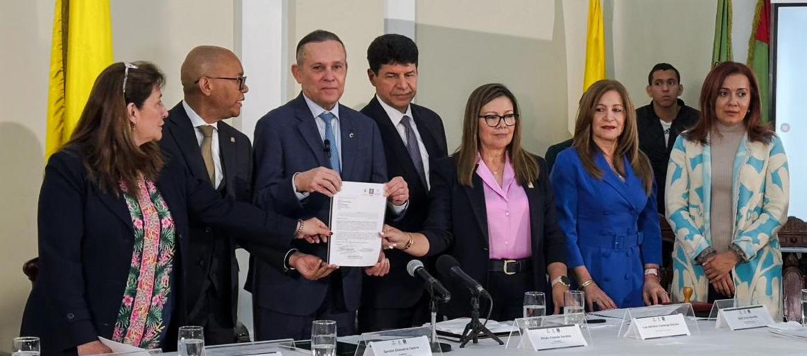 MinJusticia, Corte Suprema y Fiscalía radican en el Congreso proyecto ...