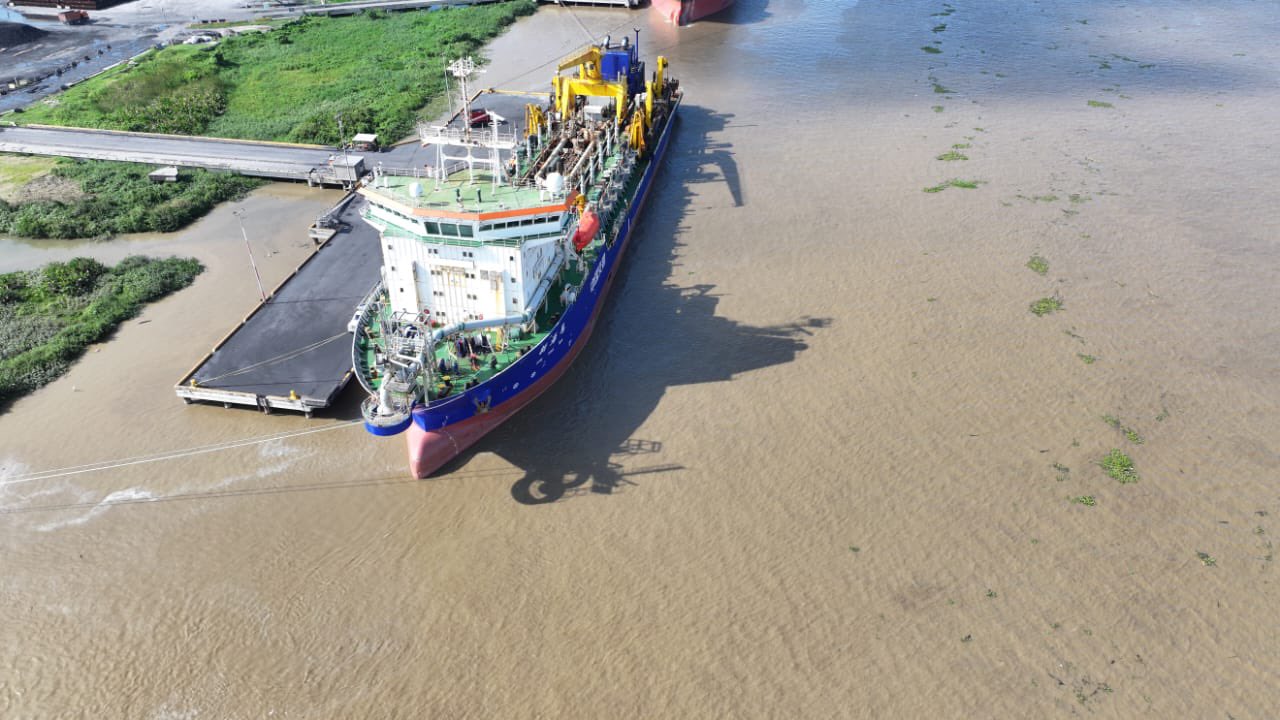 ¡Histórico!: Más de 13 millones de toneladas de carga movilizadas en el Puerto