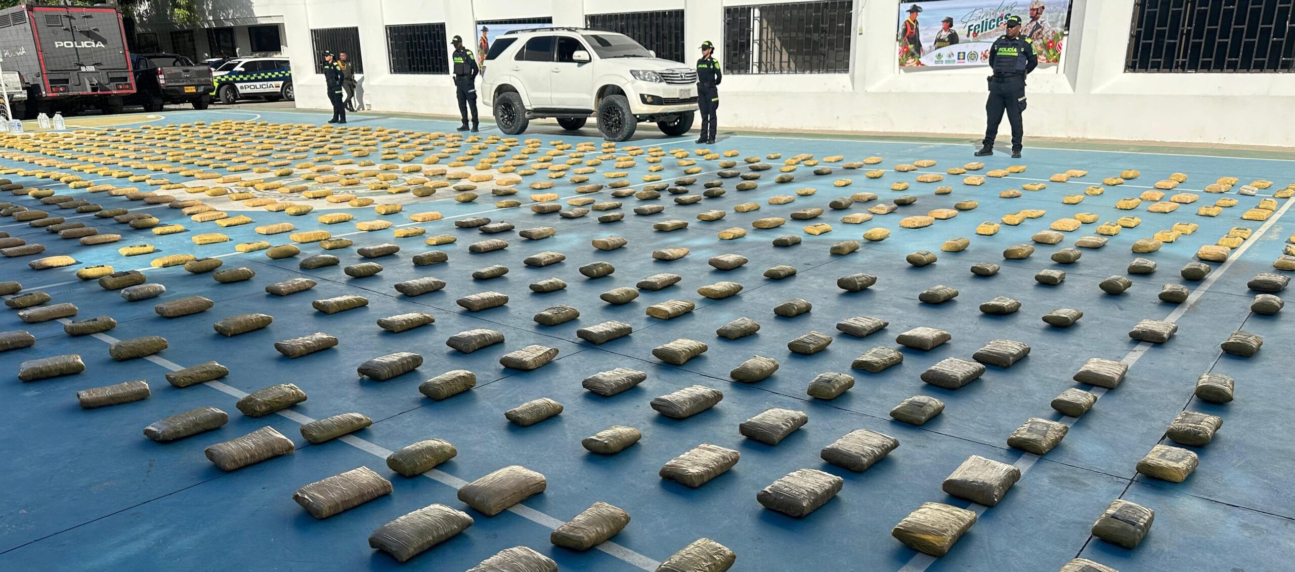 Incautan 760 paquetes prensados de marihuana en Manaure, La Guajira