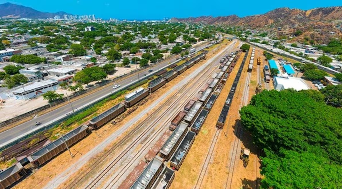 Aplazan por tercera vez adjudicación de la primera gran APP de un ferrocarril