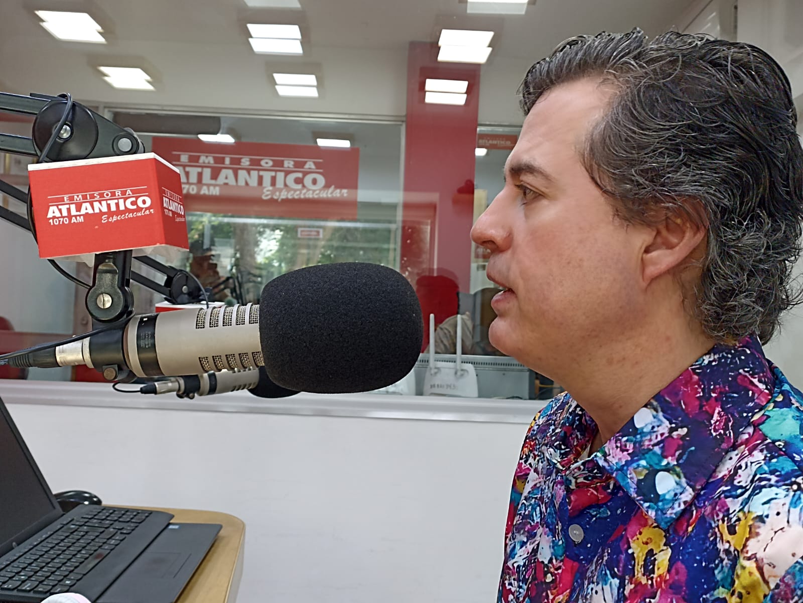 Juan Manuel Galán alerta sobre la financiación ilegal de la política en Colombia
