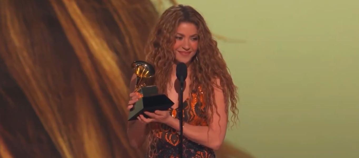 Shakira ganó el Grammy a mejor álbum de pop latino y se lo dedicó a los migrantes en EE.UU.