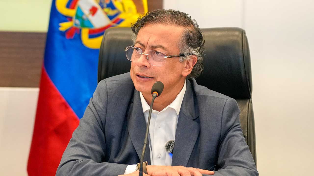 Petro hizo un llamado a la paz y ordenó priorizar seguridad de líderes de la oposición