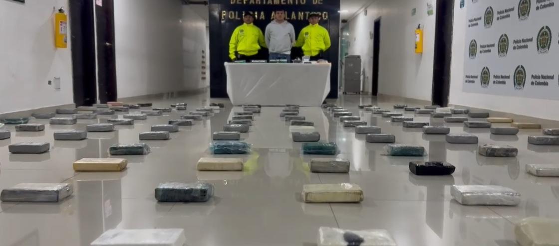 Incautan 129 kilos de cocaína y capturan a presunto integrante del Clan del Golfo en Alameda del Río