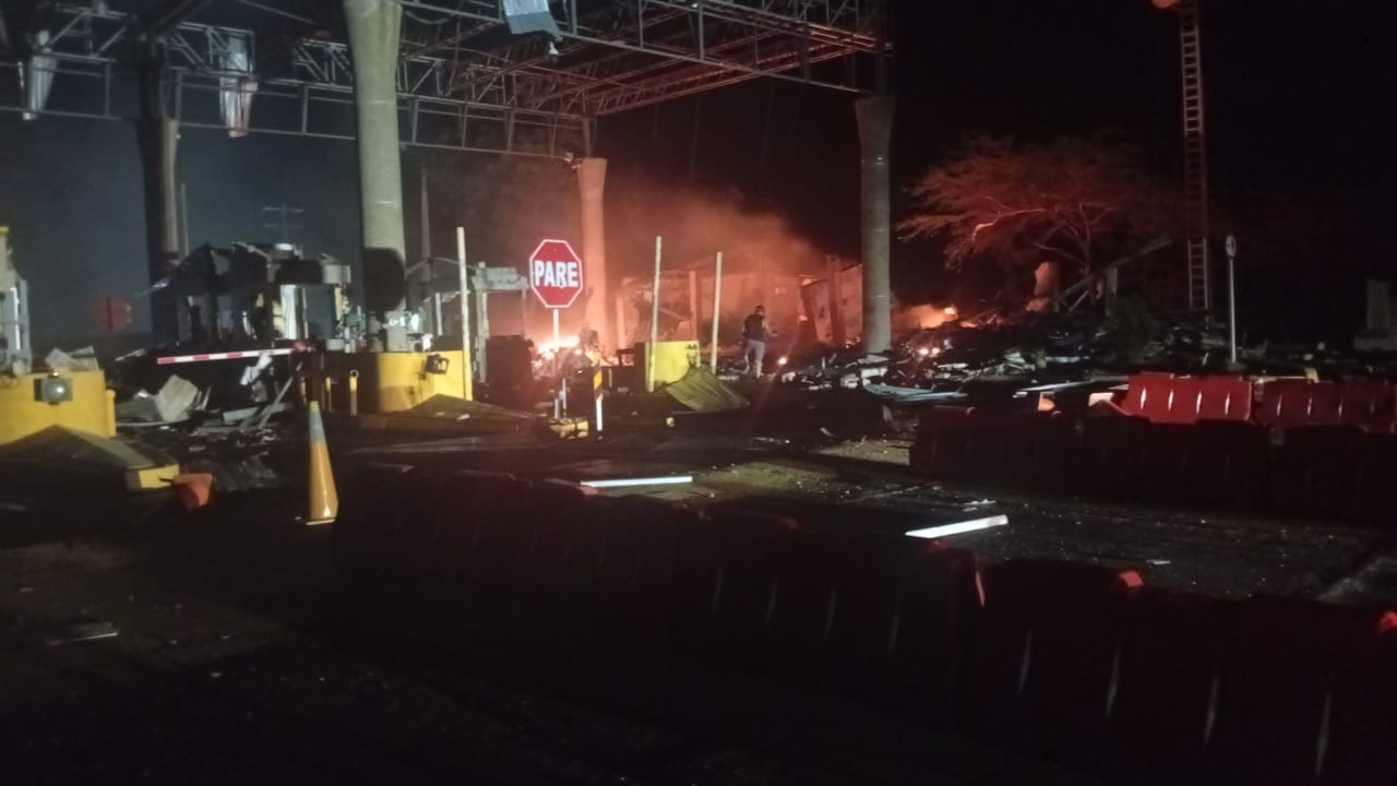 Atentado contra peaje en La Guajira dejó al menos dos muertos y varios heridos
