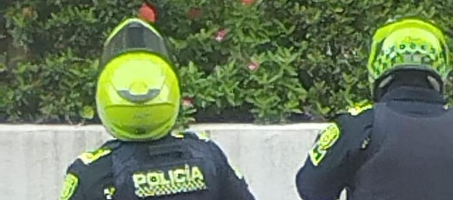 Hombre murió tras caer desde un octavo piso en Alameda del Río