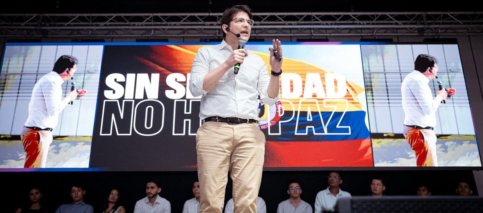 Atentan contra Miguel Uribe Turbay en Bogotá: fue herido durante evento de campaña