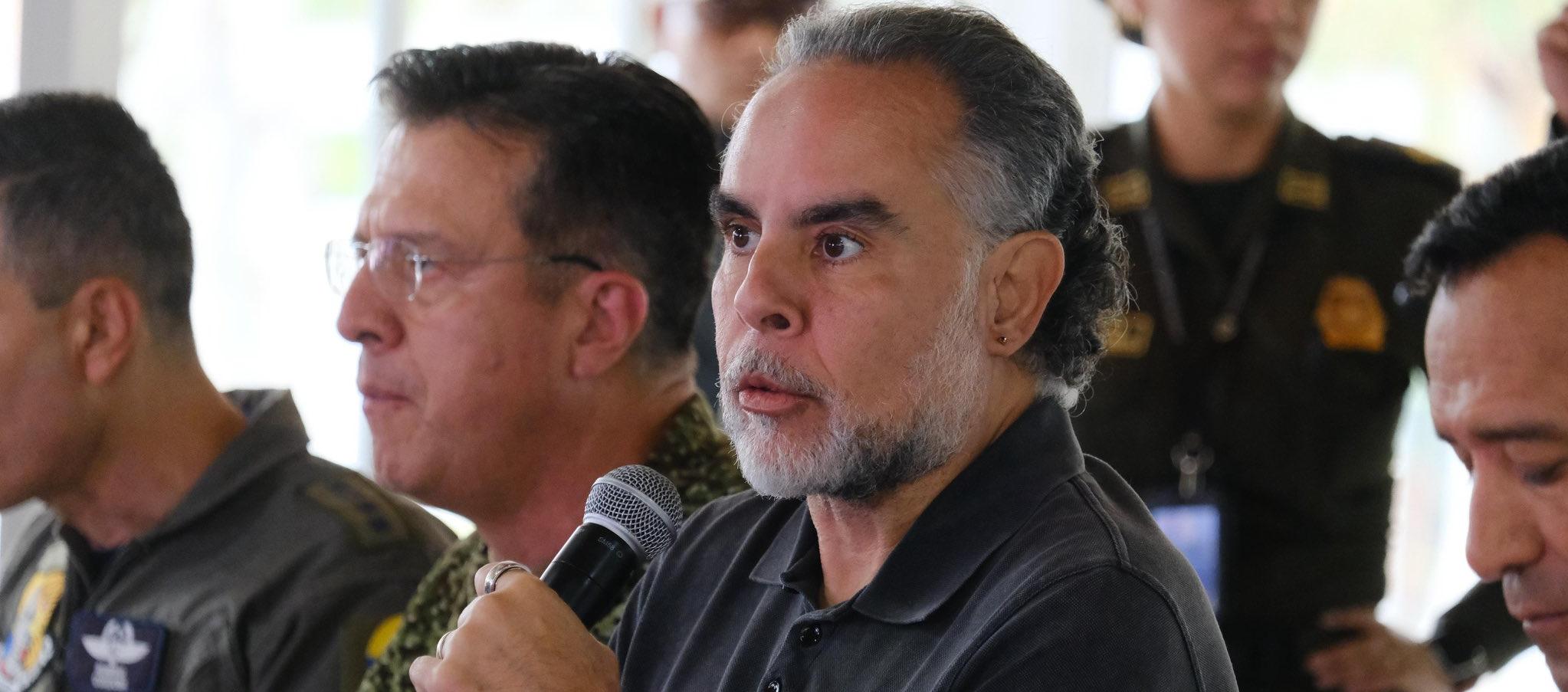 Benedetti pidió a políticos dejar insinuaciones sobre atentado contra Miguel Uribe