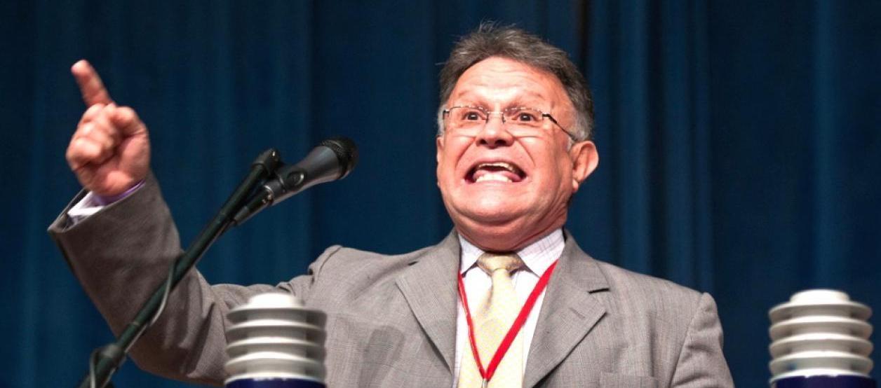 Corte ordena captura contra excongresista Charles William Schultz al ratificar condena