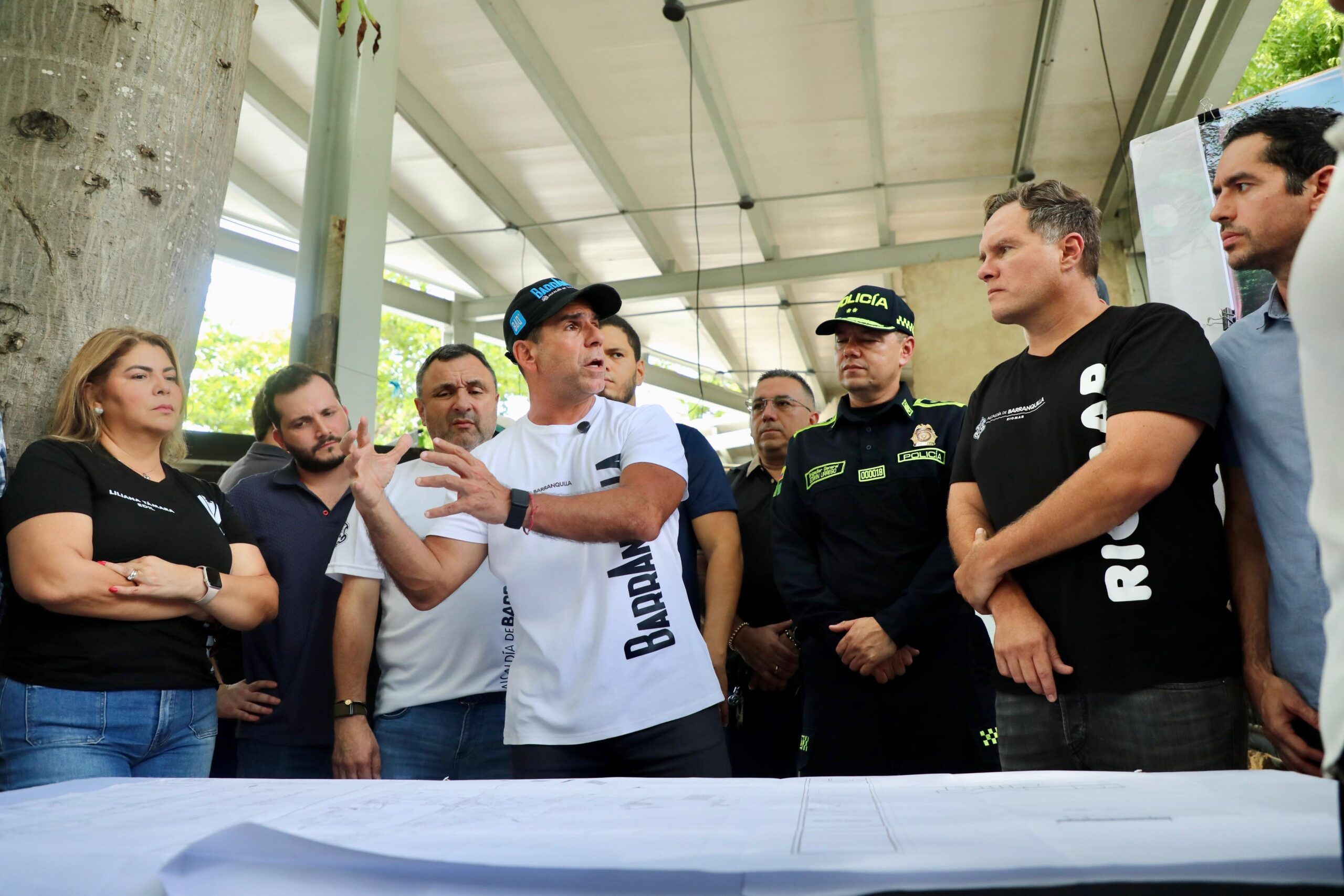 Alcalde Char pone primera piedra de nueva estación de Policía en Riomar