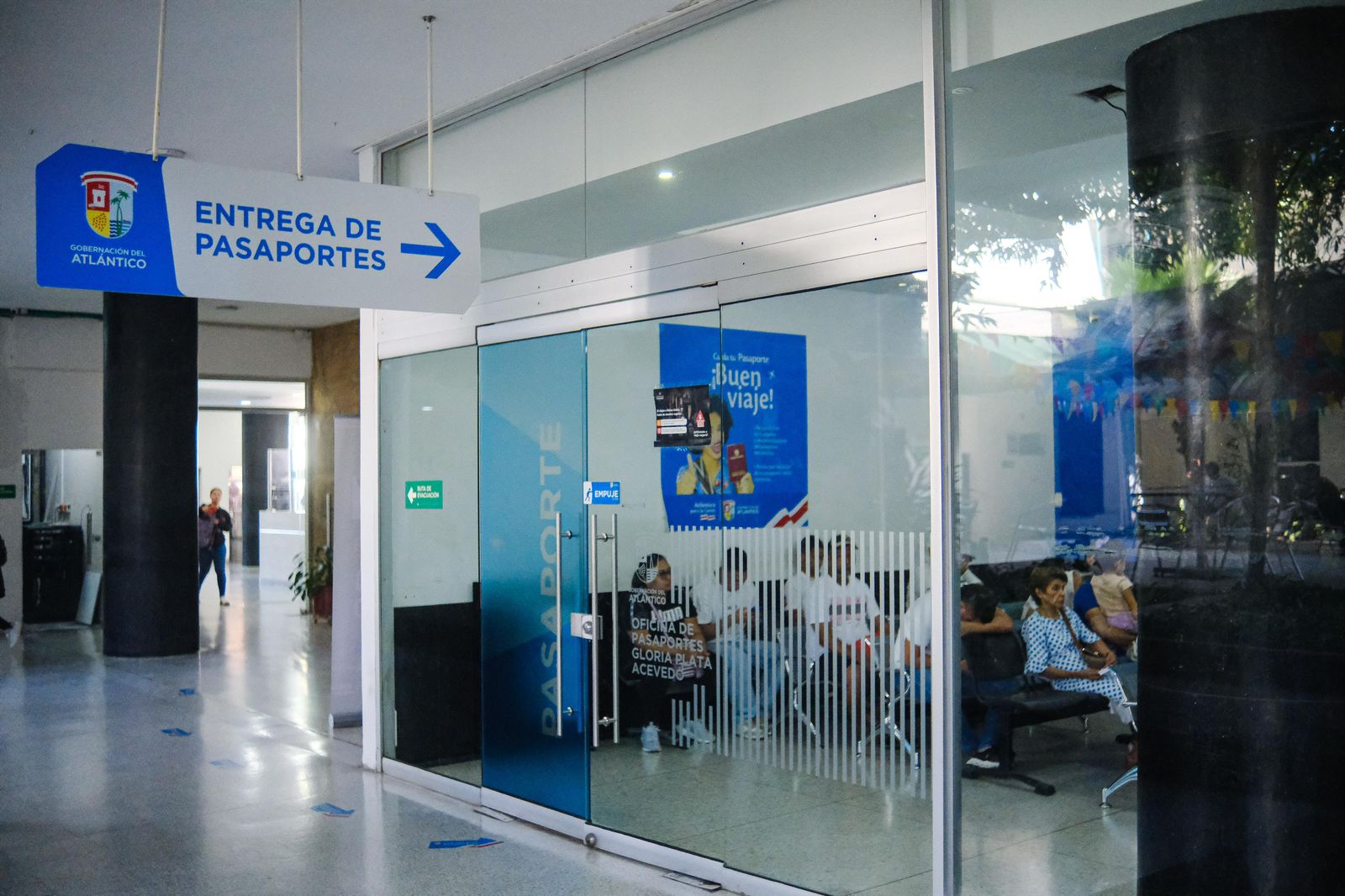 Aumenta capacidad de atención en la Oficina de Pasaportes del Atlántico: 500 citas diarias