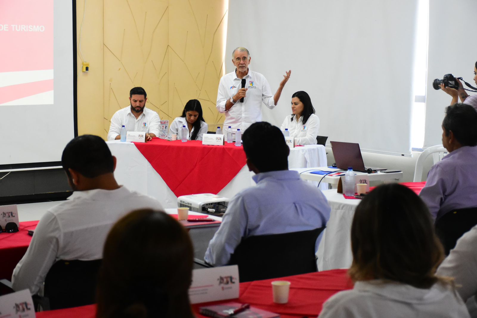 Primer Encuentro Regional de Turismo del Caribe traza la ruta hacia un destino unificado