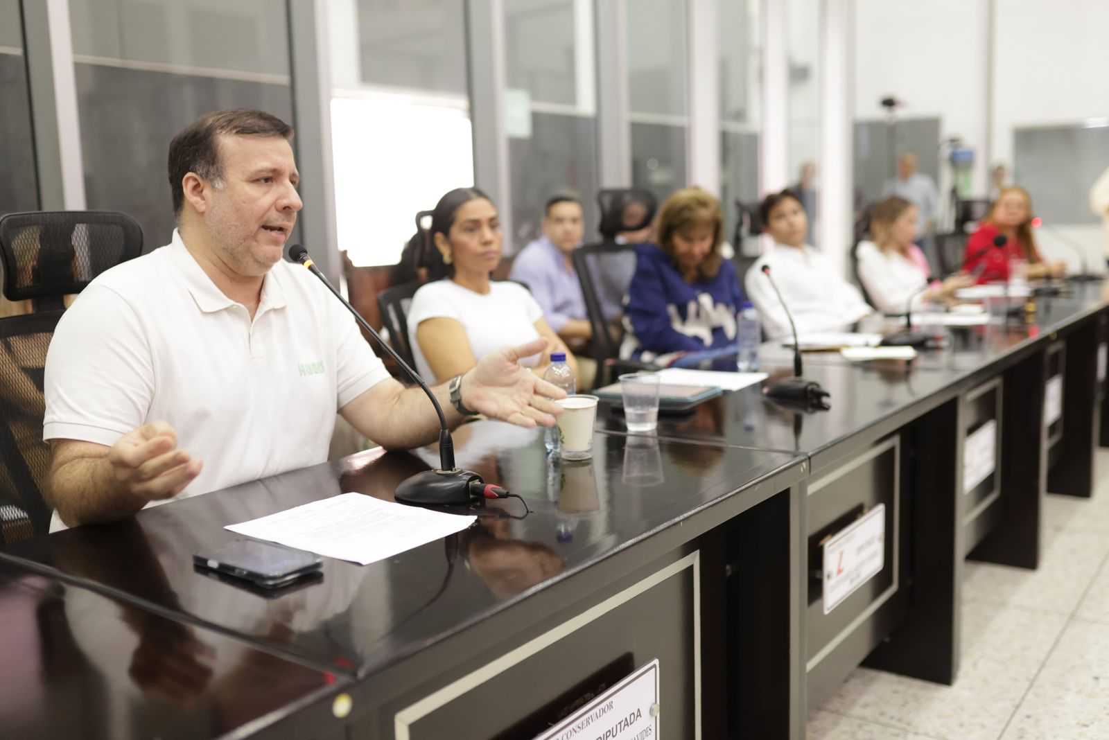 Asamblea del Atlántico autoriza al gobernador Eduardo Verano adicionar recursos para mejorar sedes educativas
