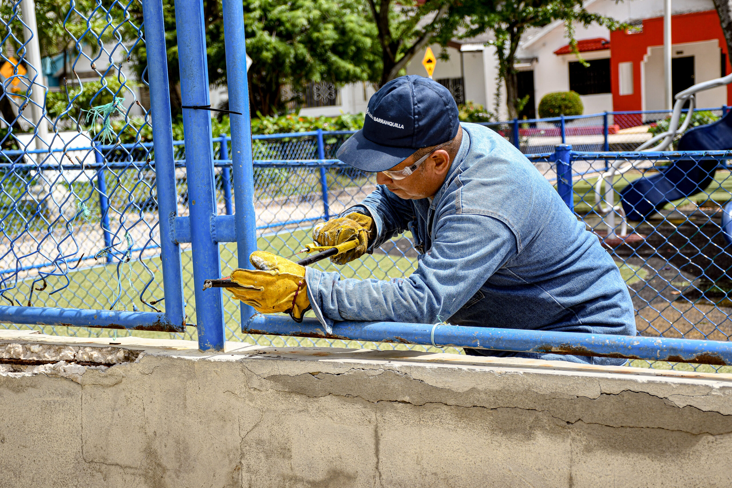 Distrito planea mantenimiento de parques y complejos deportivos
