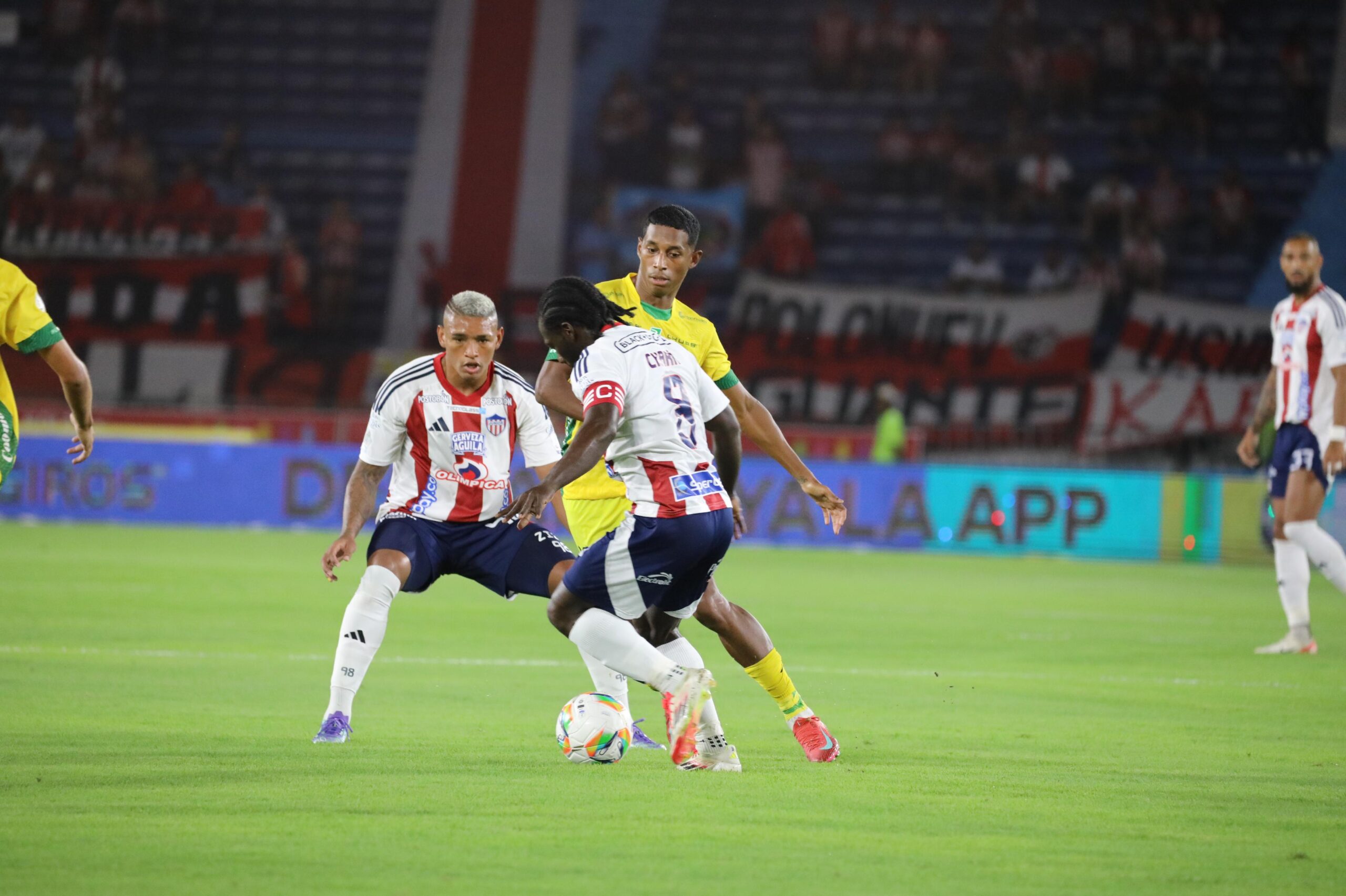 Junior no hizo respetar su casa en el arranque de la Copa Colombia