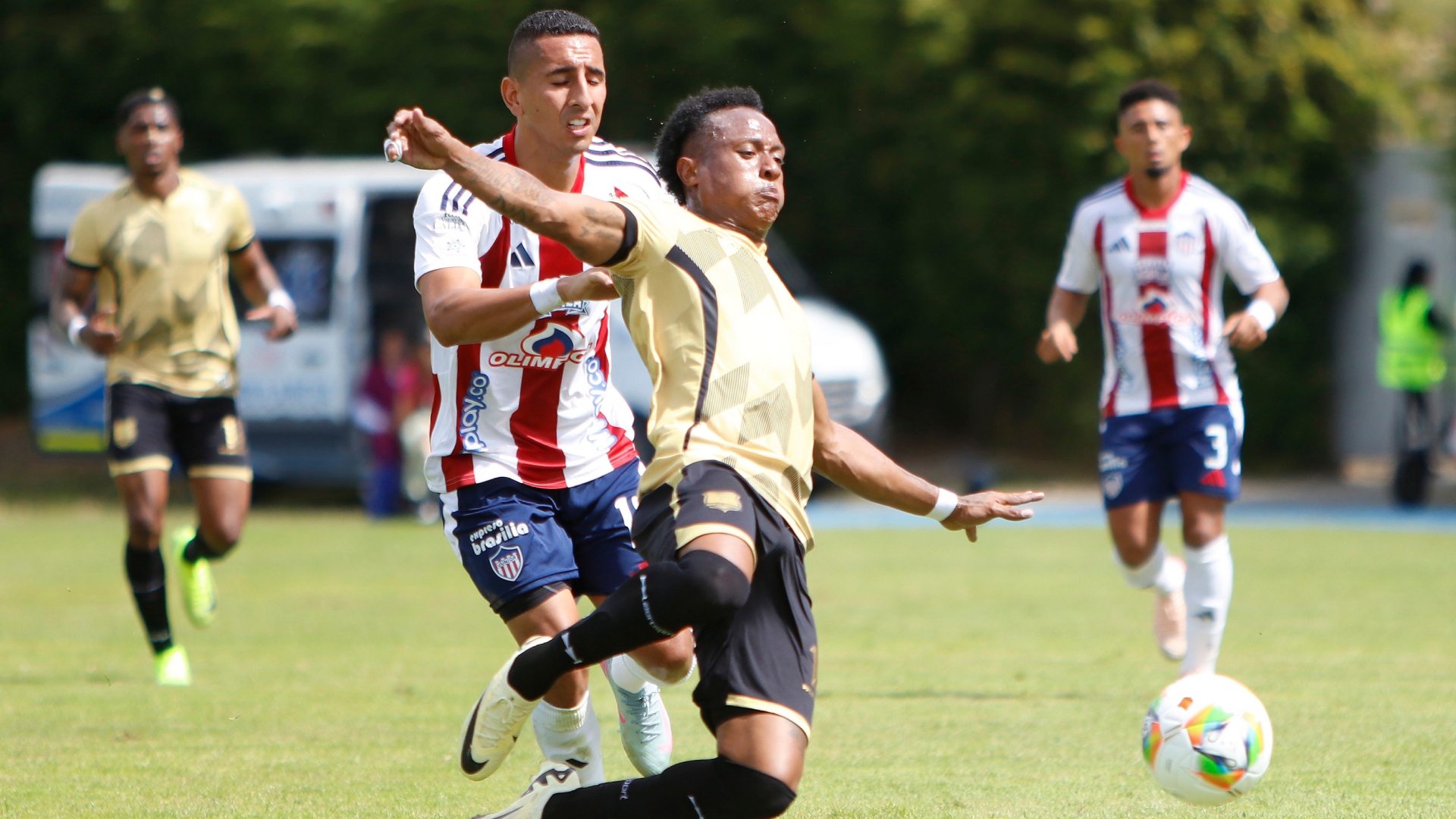 Junior protagoniza una remontada épica y vence 3-2 a Águilas Doradas en Rionegro