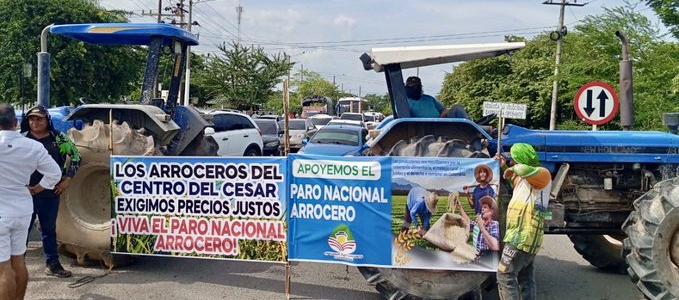 Fracasó diálogo entre el Gobierno y los arroceros: persisten bloqueos en las vías