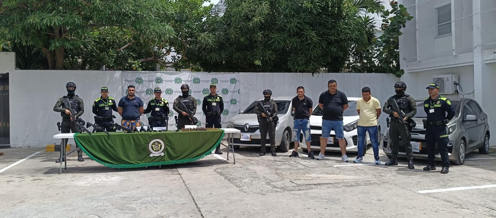 Capturan a cuatro presuntos ‘Pachencas’ con armas de guerra y carros robados: serían usados en ataque en el norte