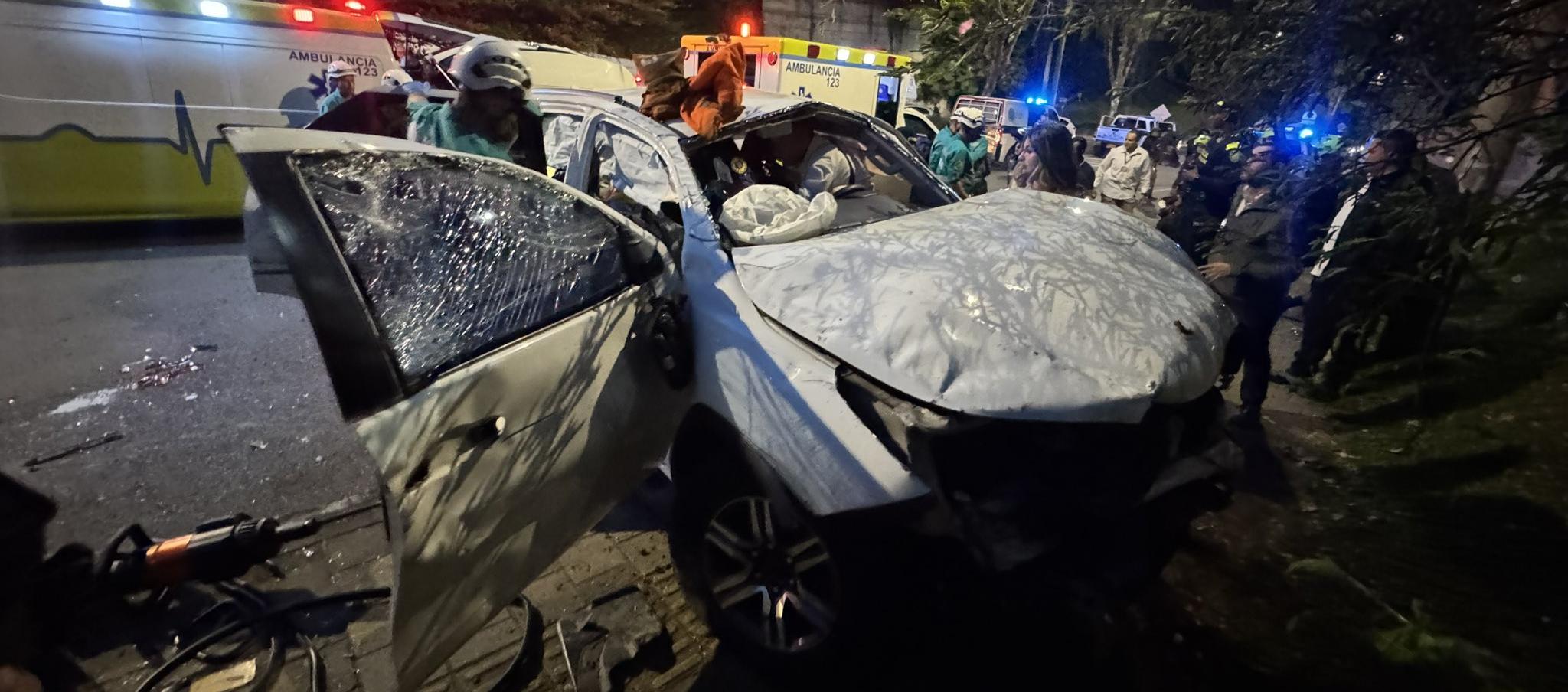 Se accidentó caravana del precandidato presidencial Daniel Palacios: nueve heridos