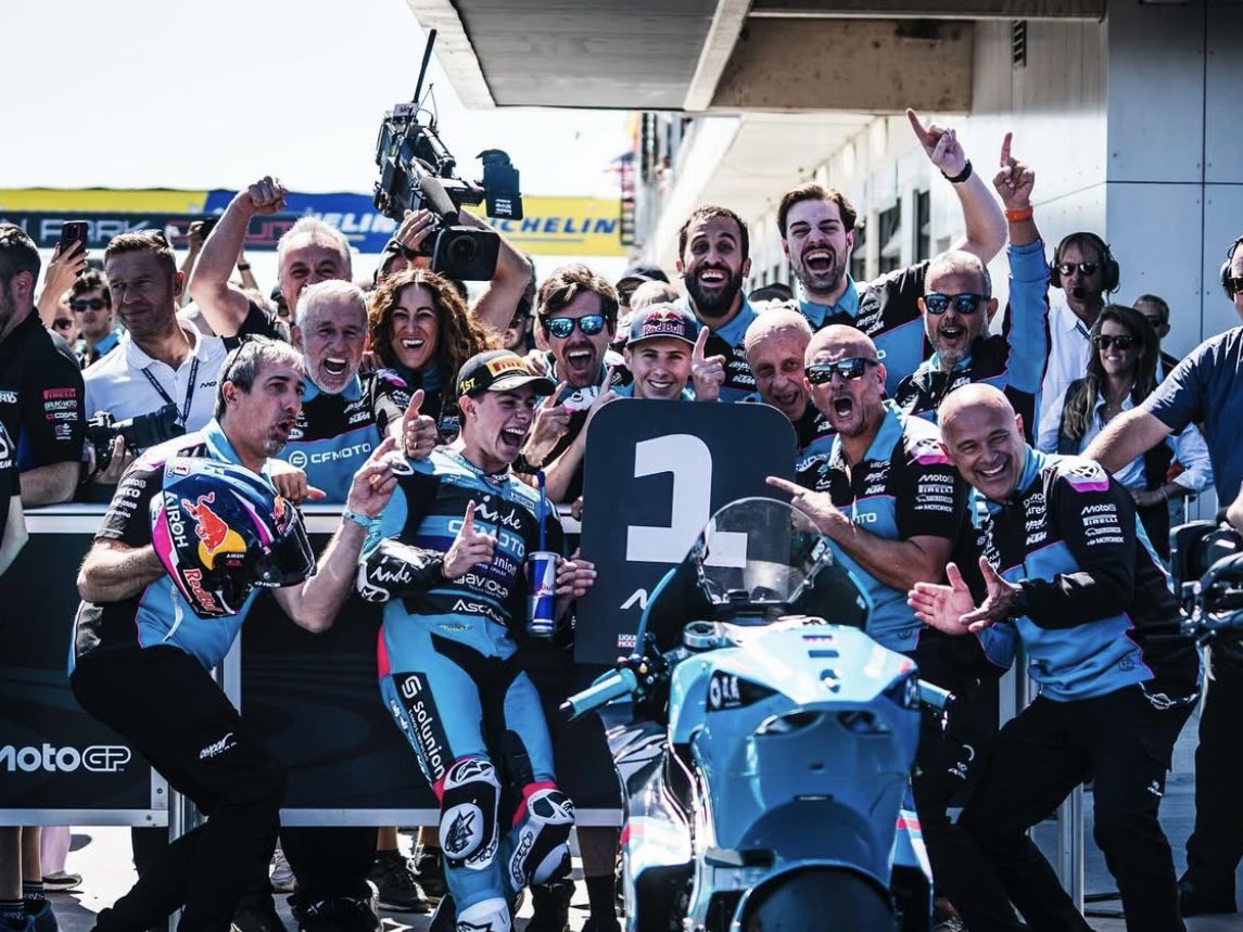 Jornada histórica para David Alonso y Colombia en Gran Premio de Hungría en Moto2