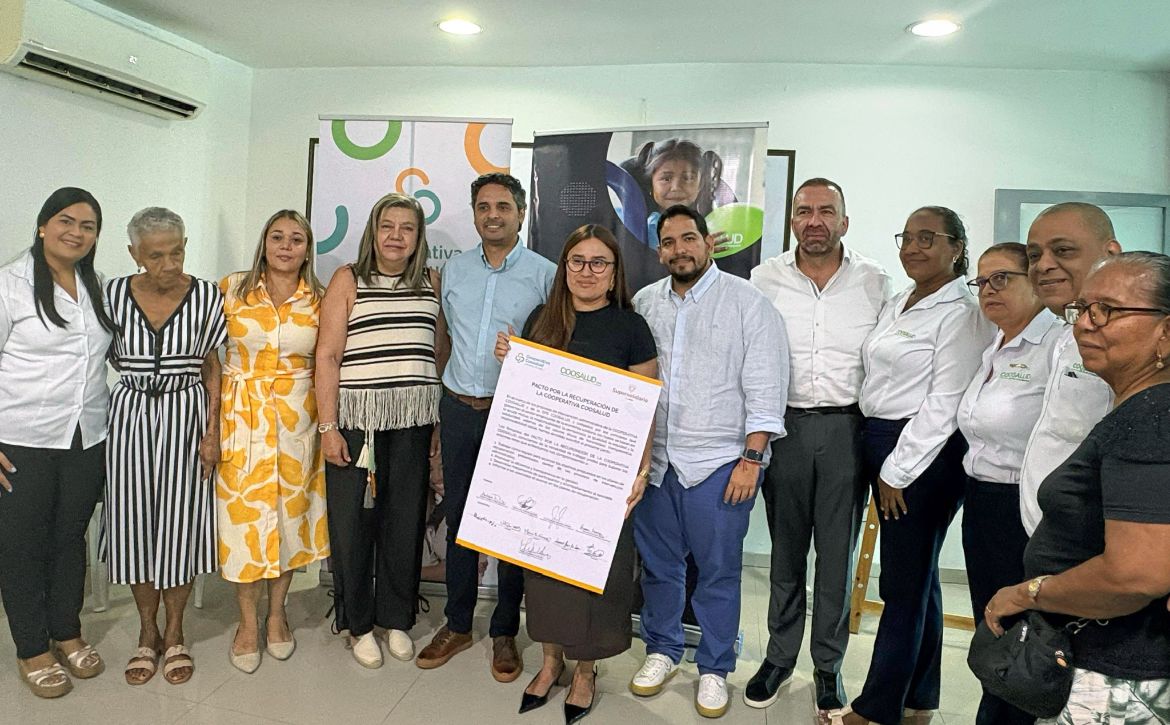 Firman pacto por la recuperación de Coosalud: compromiso por la transparencia y la confianza