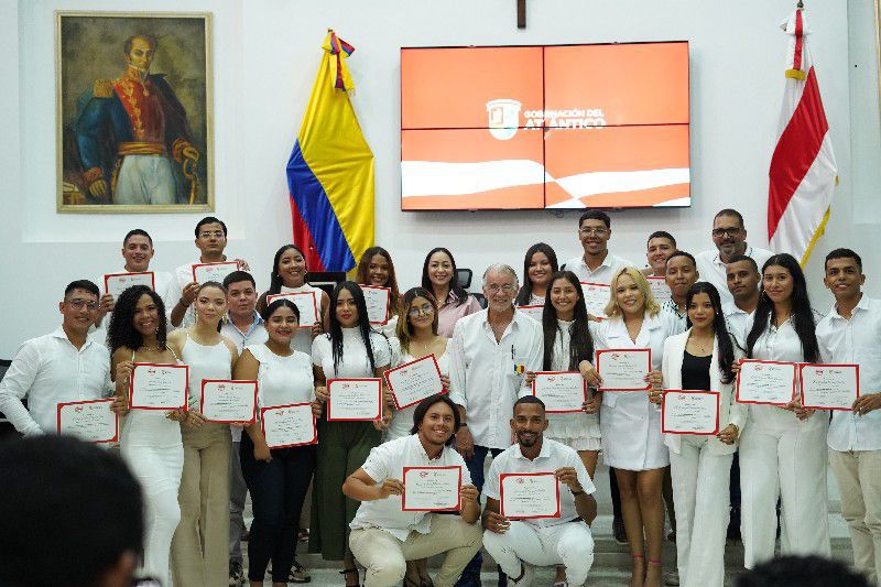 Hasta el 10 de agosto, inscripciones al Premio Joven Líder Protagonista del Cambio
