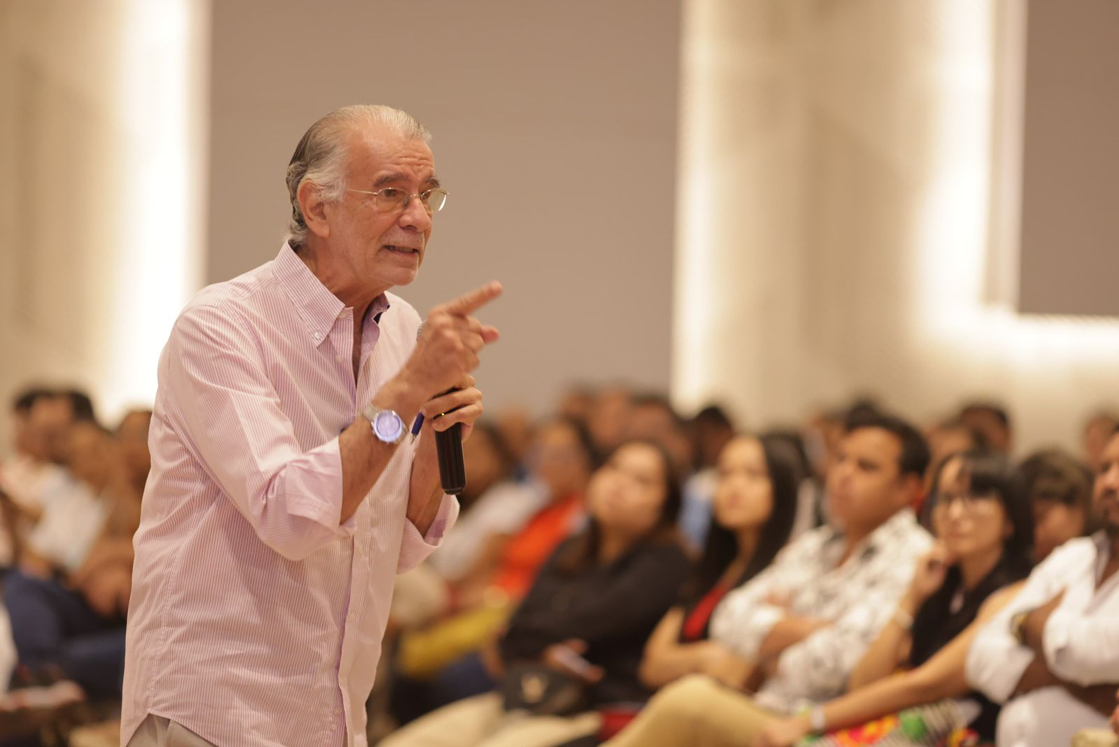 Atlántico por primera vez evalúa el 100 % de los docentes y directivos docentes en competencias de inglés