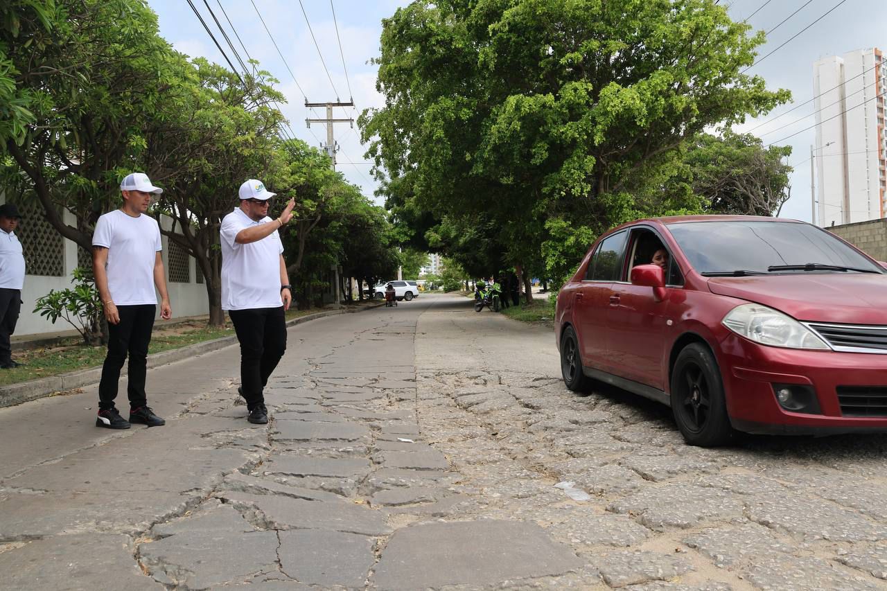 “Para evitar inundaciones serán intervenidos 216 metros lineales en la Avenida Tajamares de Villa Campestre”: alcalde de Puerto Colombia