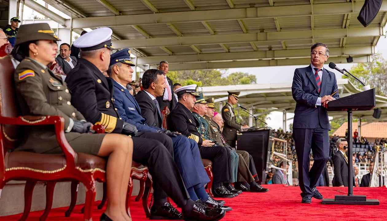 Presidente niega que se quiera unir a los ejércitos de Colombia y Venezuela