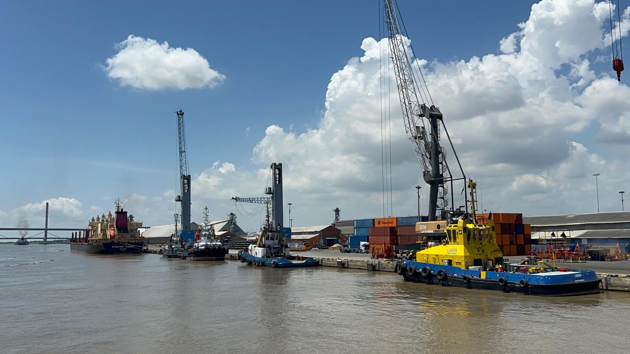 En vigencia arancel del 10 % de EE.UU. a Colombia