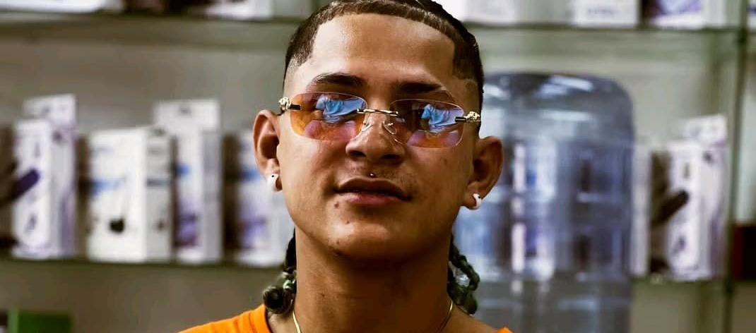 Asesinan a joven tatuador en ataque sicarial en el barrio El Ferry