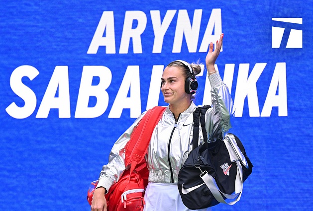 Djokovic y Sabalenka debutan con triunfo en el US Open