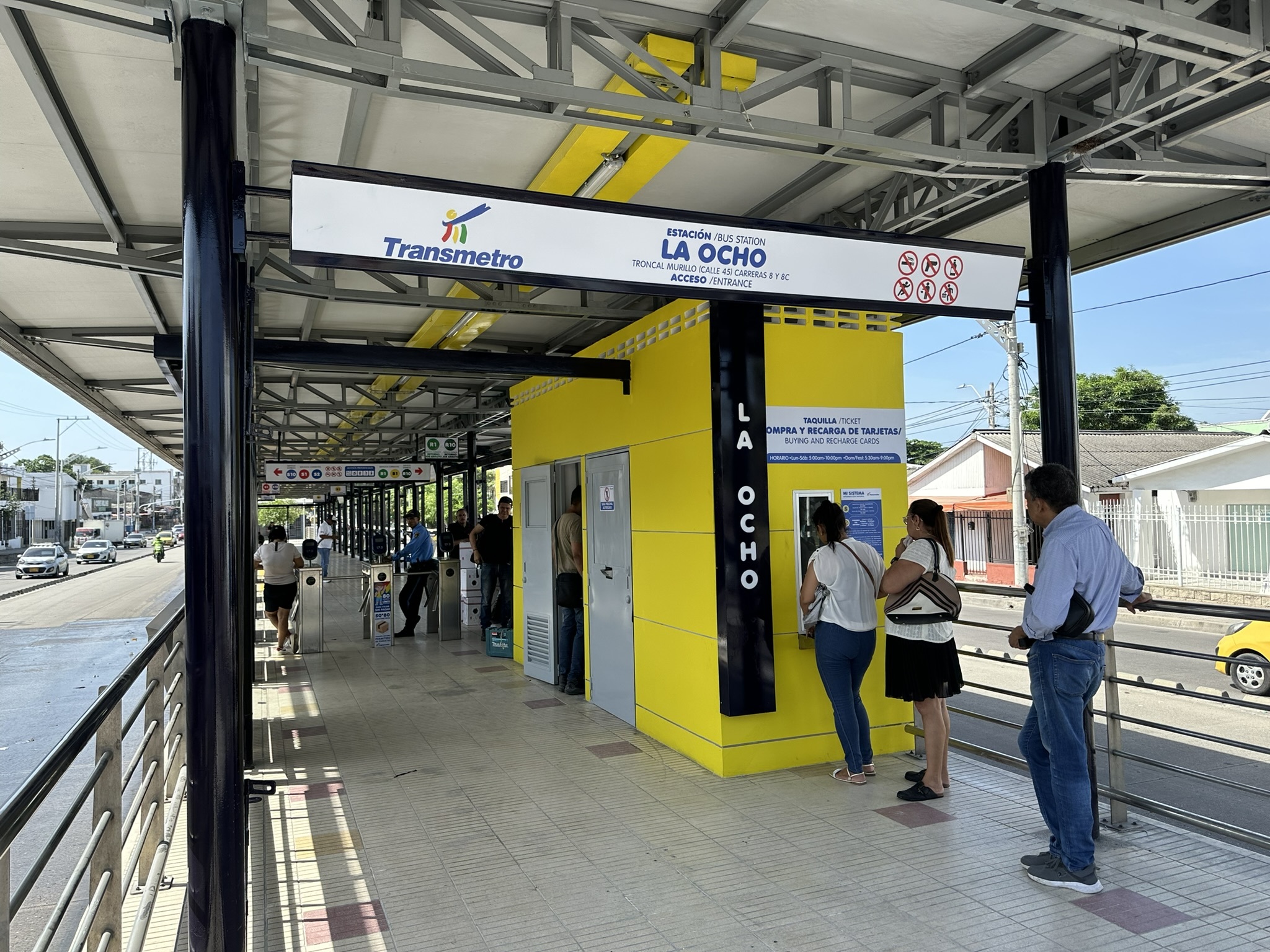 Transmetro premia la fidelidad de sus usuarios con pasajes de cortesía