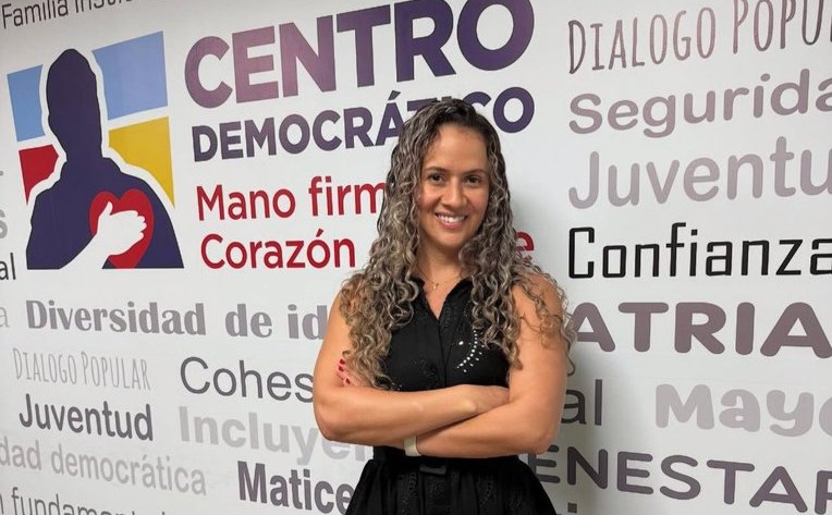 Isis Navarro defiende su paso al Centro Democrático
